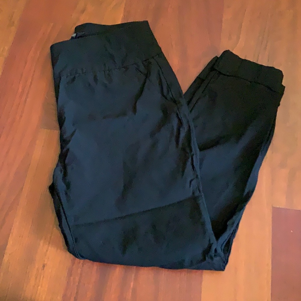 New York & Company Black cropped work pants